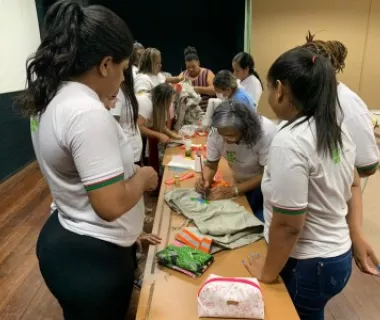 Uniformes doados pela Energisa viram moda sustentável