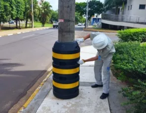 Energisa usa proteção de Fórmula 1 para segurança em batidas de postes