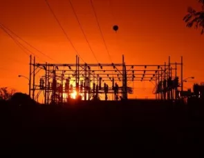Dias quentes, consumo eficiente: como economizar energia no verão Dias quentes, consumo eficiente: como economizar energia no verão
